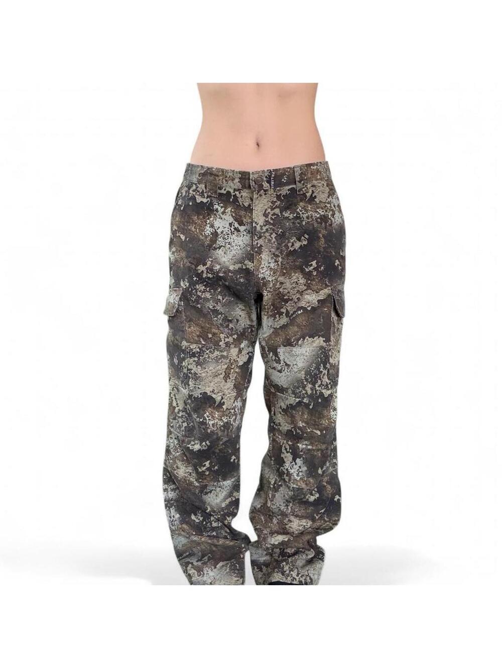 Y2K CAMO BAGGY SKATER PANTS